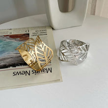 Cargar imagen en el visor de la galería, Abrazaderas para cortinas de hojas metálicas