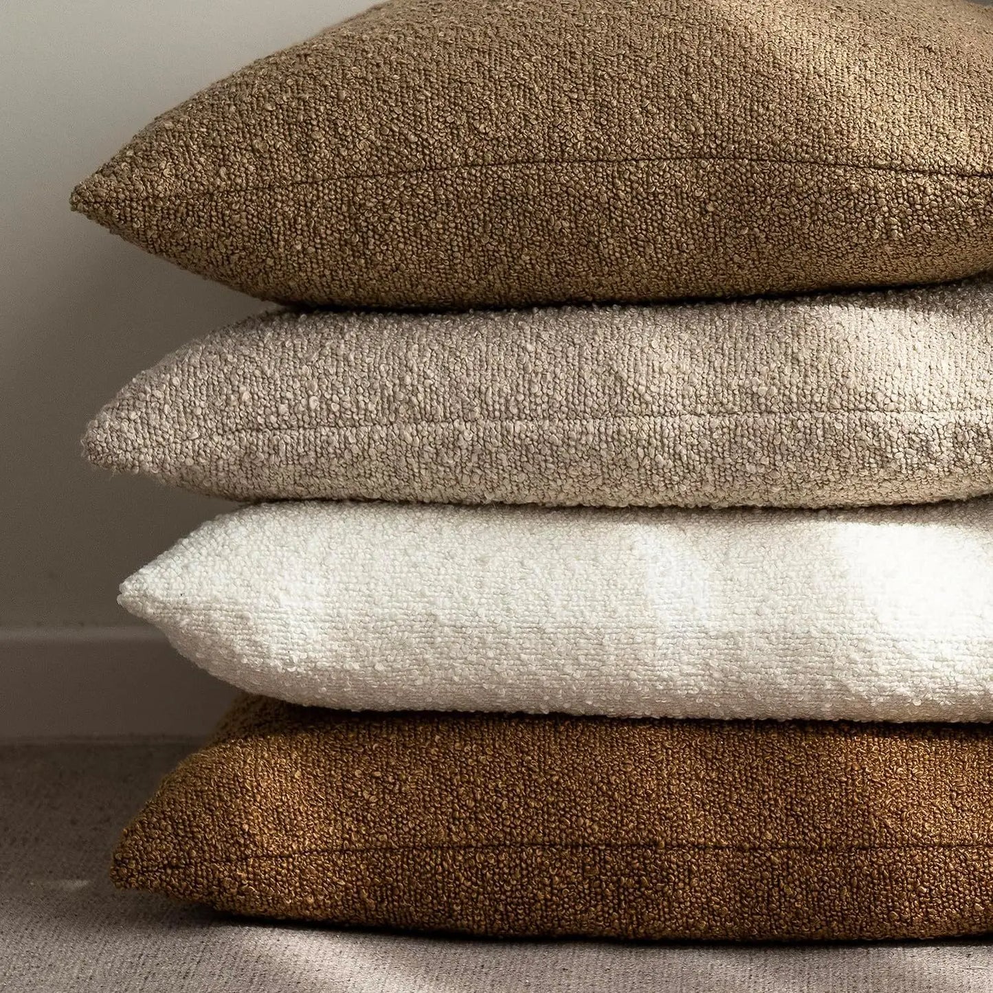 Wool Bounce Throw Pillows