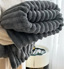 Load image into Gallery viewer, 46012808036591|46012808134895|46012808233199|46012808298735|46012808331503|46012808429807|46012809150703|46012809445615|46012809478383|46012809543919|46012809609455