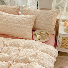 Load image into Gallery viewer, CozyChevron Fleece Duvet Sets