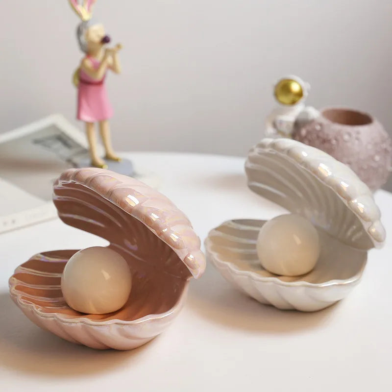 Lustre Shell Lamps