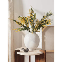 Load image into Gallery viewer, مزهرية ريفية من كلايبورن