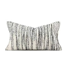 Load image into Gallery viewer, Maren Linen Throw Pillows