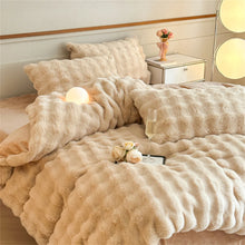 Load image into Gallery viewer, Gradient Fur Duvet Set
