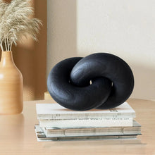 Load image into Gallery viewer, Rustic Rings Knot Table Decor