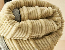 Load image into Gallery viewer, 46012388704495|46012388737263|46012388770031|46012388802799|46012389425391