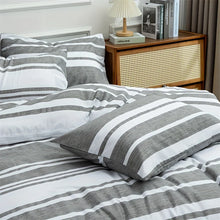 Load image into Gallery viewer, لحاف من الألياف الدقيقة بخطوط مطبوعة