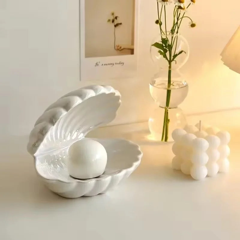 Lustre Shell Lamps