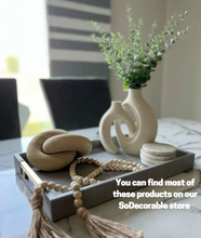 Load image into Gallery viewer, Rustic Rings Knot Table Decor