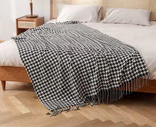 Load image into Gallery viewer, Houndstooth Throw Blankets