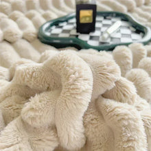 Load image into Gallery viewer, Ridged Rabbits Foot Blankets
