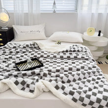 Load image into Gallery viewer, Pastel Checkered Throw Blankets
