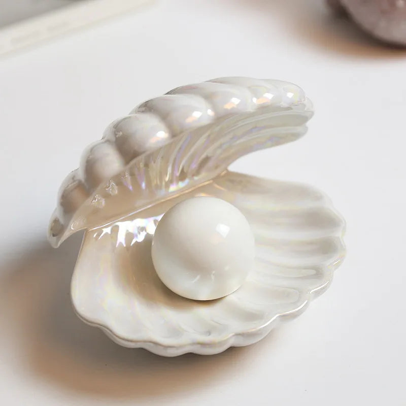 Lustre Shell Lamps