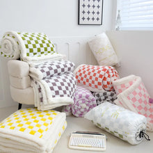 Load image into Gallery viewer, Pastel Checkered Throw Blankets
