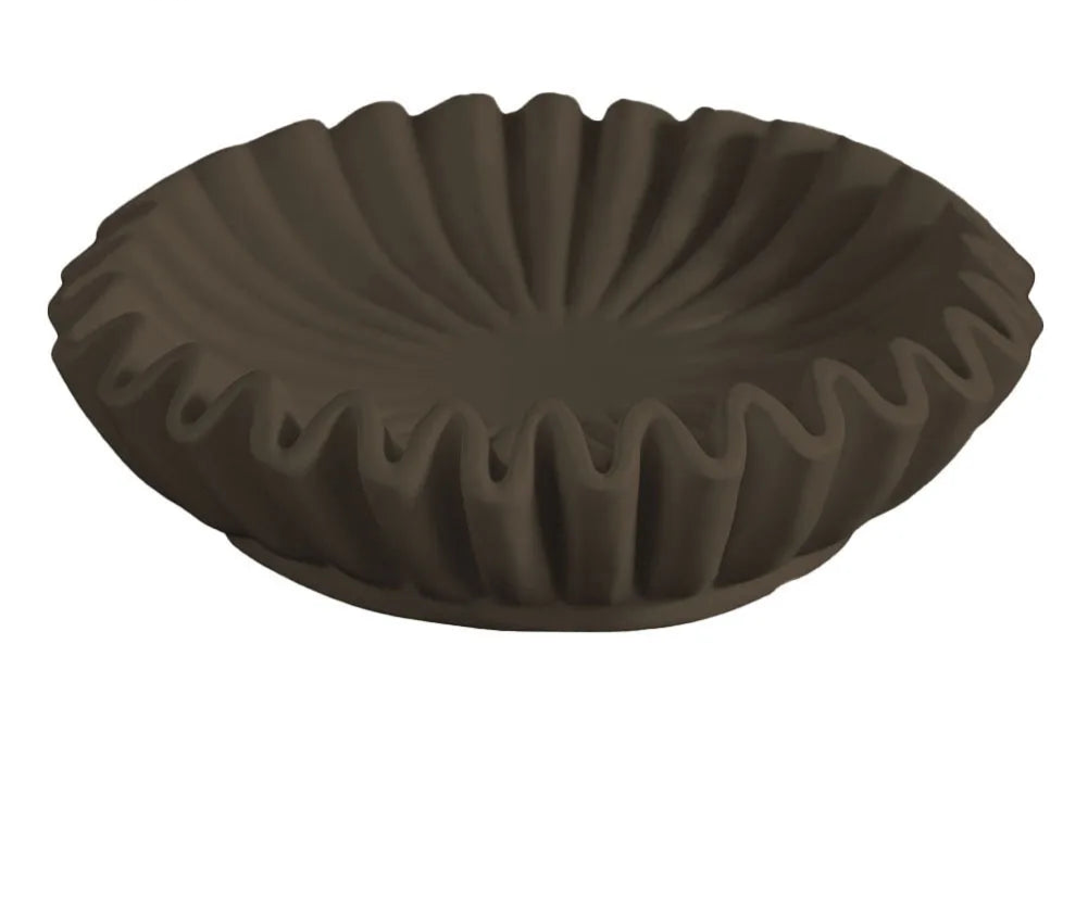Minimal Ruffled Bowls