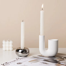 Cargar imagen en el visor de la galería, Candelabros SilverLuxe
