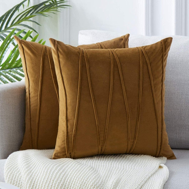 Velvet Valentin Throw Pillows