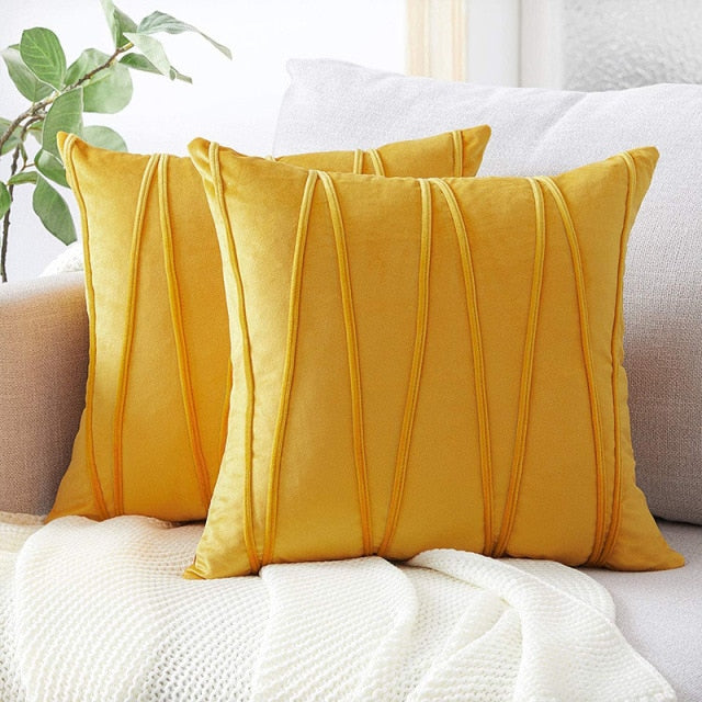 Velvet Valentin Throw Pillows