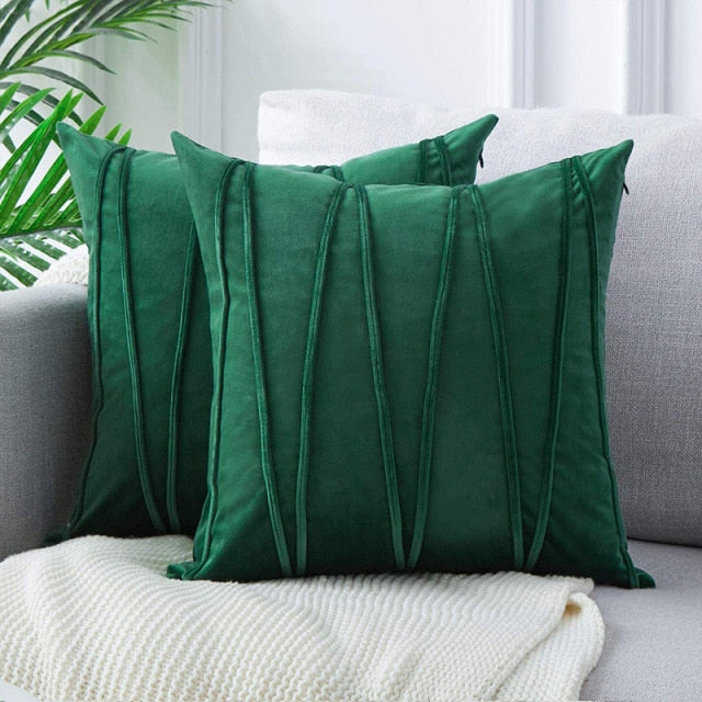 Velvet Valentin Throw Pillows